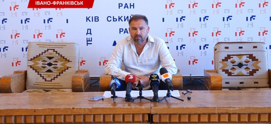 Франківський драмтеатр готується до 116-го театрального сезону. Відео