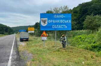 На державних дорогах області тривають роботи з експлуатаційного утримання
