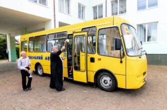 Ще один шкільний автобус поповнив автопарк Солотвинської громади