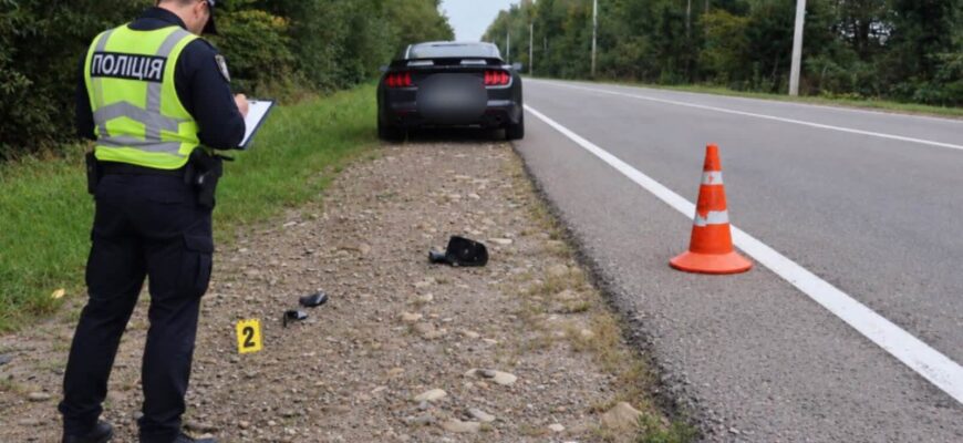 На Прикарпатті автомобіль наїхав на 83-річну жінку