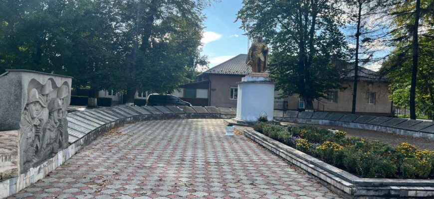 Робоча група з питань декомунізації продовжує роботу в громадах