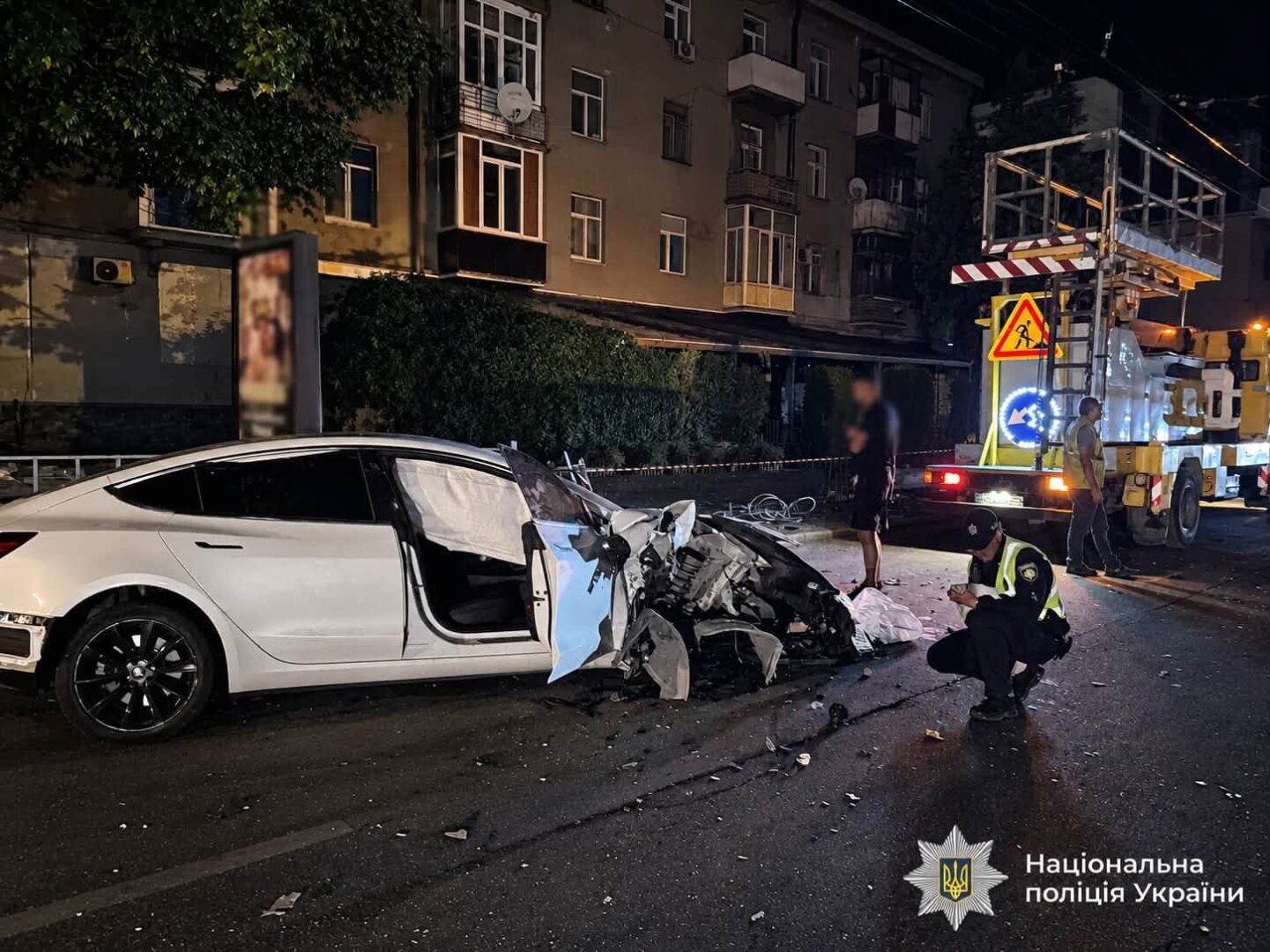 gogogogoshchdie - Поліція затримала нетверезого водія Tesla, який спричинив ДТП із потерпілою - rai.ua