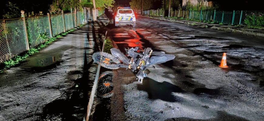 Надвірна: в аварії загинув 21-річний пасажир мотоцикла