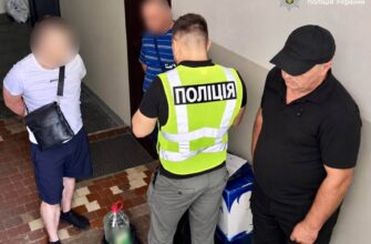 Сигарети, спирт і перероблена зброя: поліцейські викрили «бізнес» калушанина