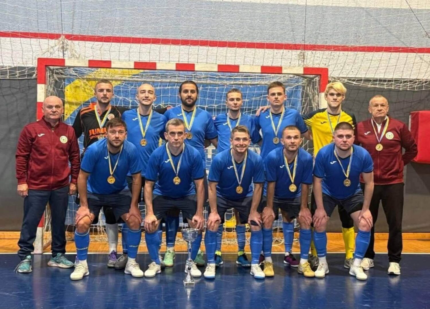 kamr7ka - Прикарпаття - чемпіон України з футзалу серед спортсменів з порушеннями слуху - rai.ua