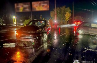 На вулиці Івасюка внаслідок ДТП травмувалися двоє пасажирів