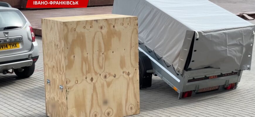 Обласна влада передала 114-й бригаді тактичної авіації радарні системи. Відео