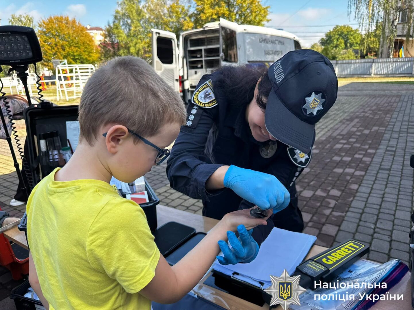 tid - У Крихівецькому ліцеї поліцейські провели інтерактивне заняття - rai.ua