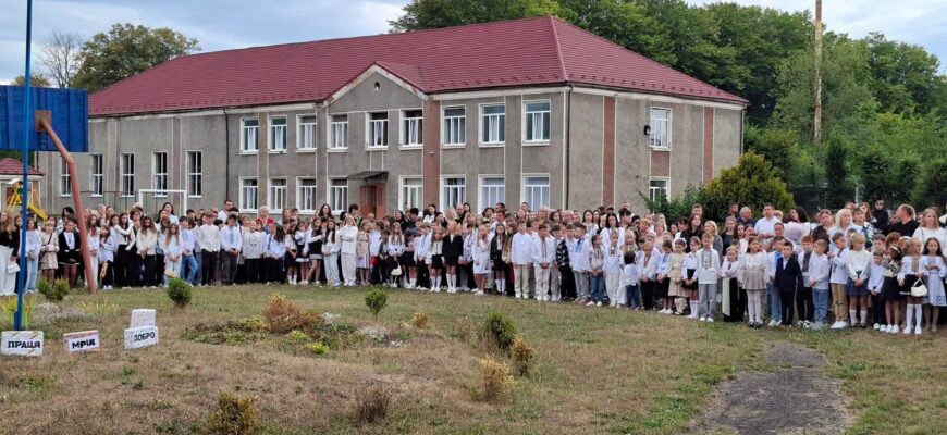 Ланчинська громада отримала спеціалізований шкільний автобус