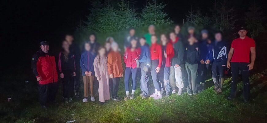 33 туристам допомогли рятувальники за минулу добу