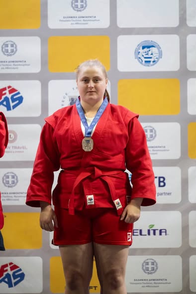 56shl - Прикарпатські самбістки вибороли три медалі чемпіонату світу в Греції - rai.ua