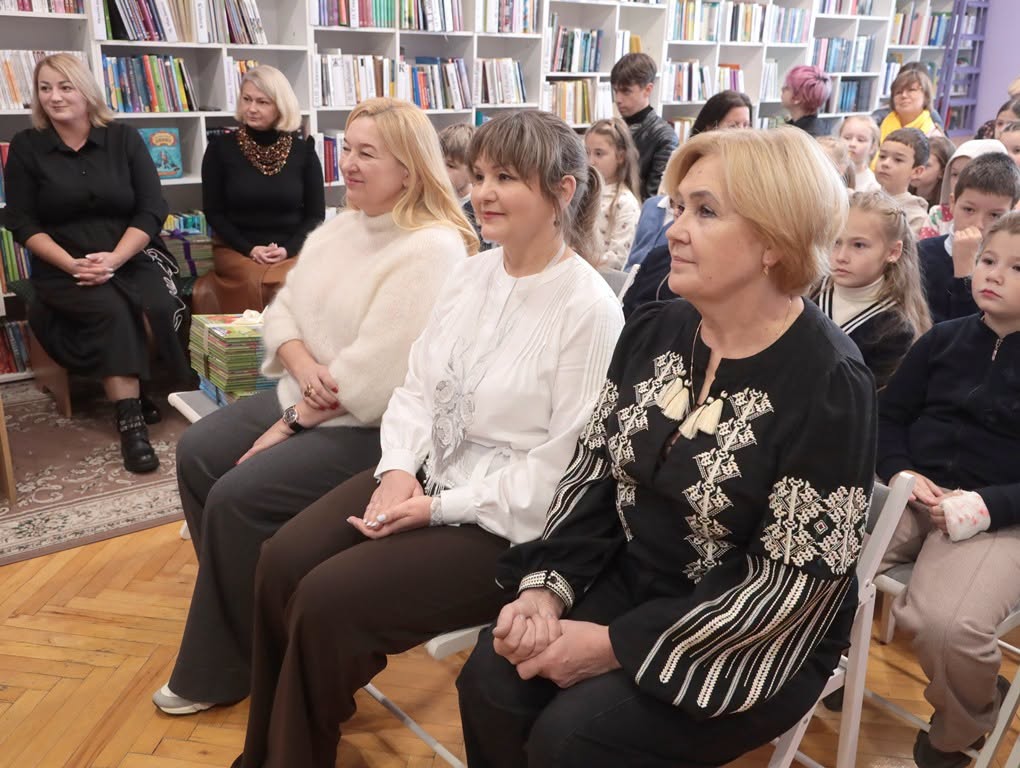 ako8 - На Прикарпатті презентували аудіокнигу казок, написаних дітьми - rai.ua
