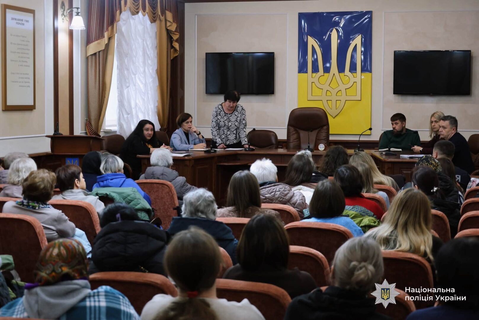 chuvpmt - У поліції зустрілися з родинами полонених та зниклих безвісти захисників - rai.ua