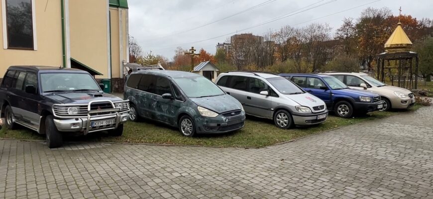 Парафіяльно-гарнізонний храм Різдва Христового передаву 5 авто на передову