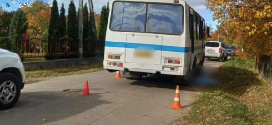 Затримано водія автобуса, який наїхав на чотирирічного хлопчика