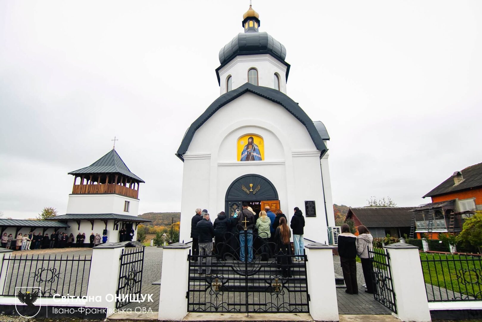 oshldhl - У Крилосі відбулося освячення експозиції памʼяті захисників - rai.ua