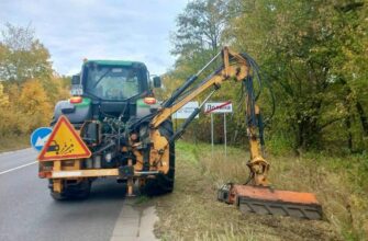 На дорогах державного значення Прикарпаття продовжують працювати ремонтні бригади