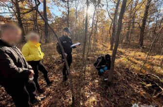 Прикарпатські поліцейські викрили двох 18-річних хлопців на збуті наркотиків