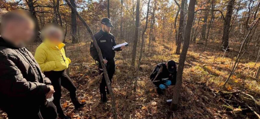 Прикарпатські поліцейські викрили двох 18-річних хлопців на збуті наркотиків