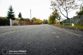 На Прикарпатті триває ремонт доріг місцевого значення