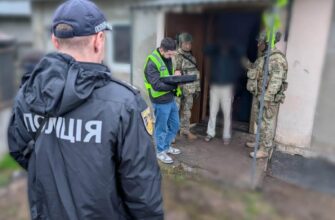 Поліцейські викрили осіб, які вчинили кіберкрадіжки на понад пів млн грн