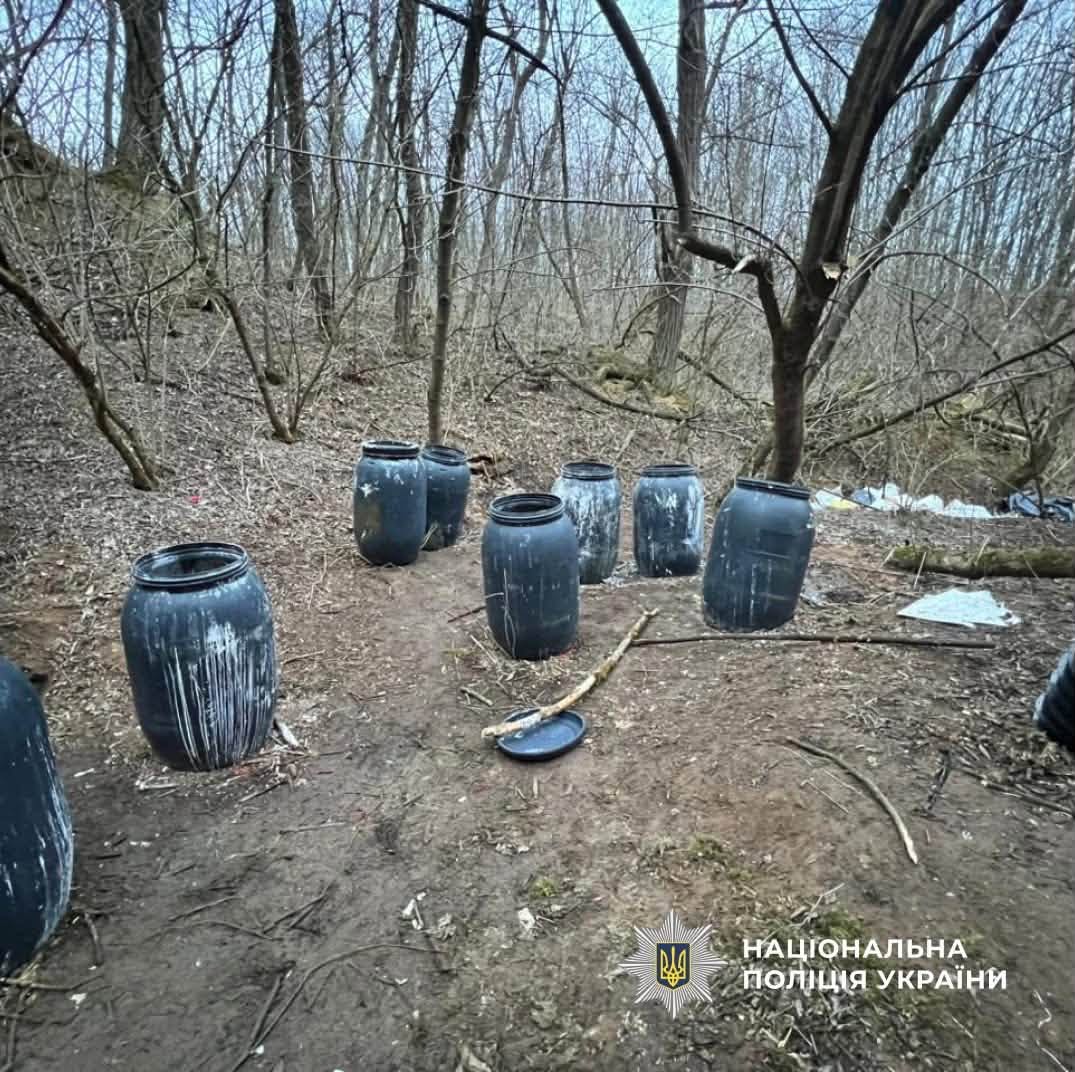 rshziuh - 164 кг амфетаміну: студенти та батько-лікарь налагодили масштабне нарковиробництво - rai.ua