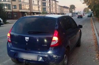 У Богородчанах 12-річний скутерист зіткнувся з автомобілем