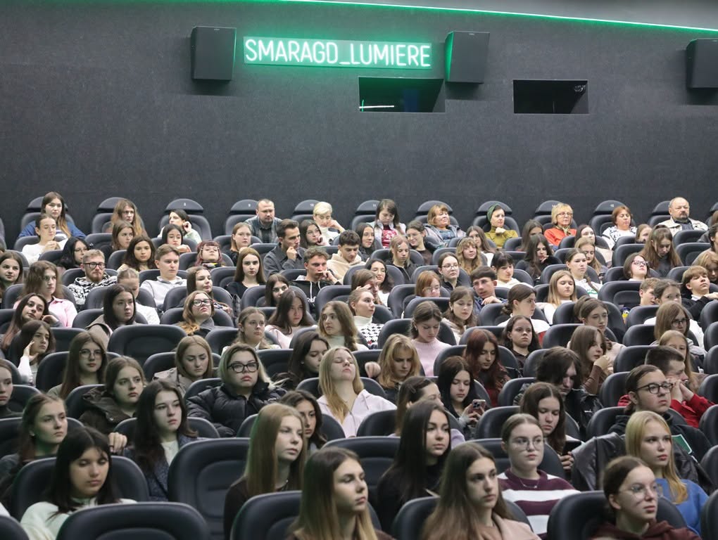 snska - В Івано-Франківську відбувся спеціальний показ фільму «Одіссея» англійською мовою - rai.ua
