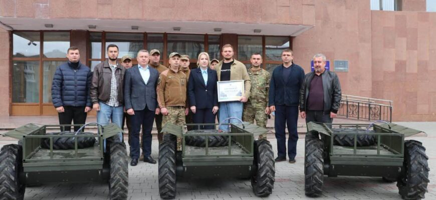 Обласна влада передала військовим підрозділам необхідне обладнання